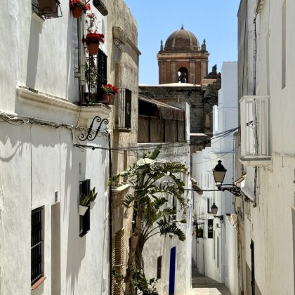 Tarifa Yoga reatreat